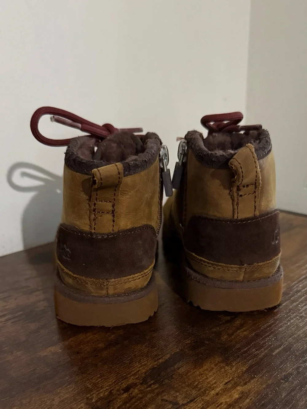 UGG Kids Tan Brown Neumel Boot with Red Laces